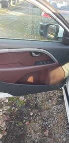 Volvo V70 2.0d combi 120 kw - 5