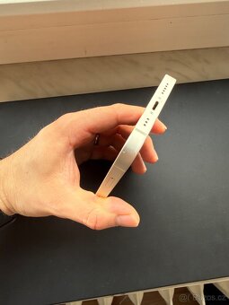 IPhone 13 128GB bílý - 5
