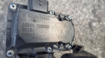 Sání RENAULT TCE škrtící klapka - 5