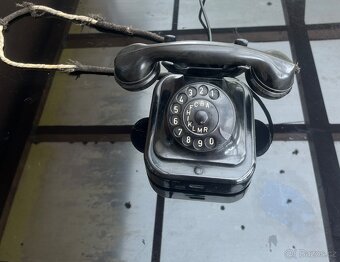 Starý telefon Tesla - 5