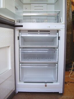 Kombinovaná chladnička s technologií NO FROST - 5