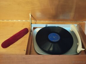 Starožitné rádio Tesla Barcarola - 5