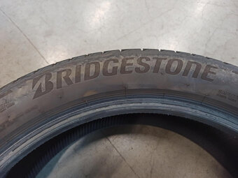 Bridgestone Alenza 245/45R20 275/40R20 - 5