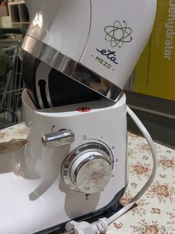 KUCHYŇSKÝ ROBOT Eta MEZO II Smart - 5