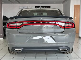 Dodge Charger - 5