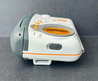 Sony Walkman WM-FS555 – s rádiem a voděodolným tělem - 5