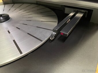 Bang Olufsen - tangenciální gramo Beogram 3000 - 5