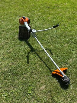 Profesionální křovinořez stihl fs490 - 5