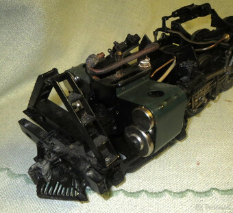 Aster Gauge 1 Živá parní lokomotiva S2 Great Northern rozebr - 5