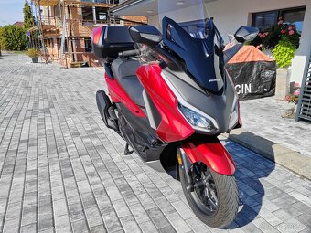 Honda Forza 350 ČR - 5