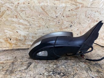 PRAVÉ ZPĚTNÉ ZRCÁTKO ŠKODA YETI 9 PIN 9204 5L0857934 - 5