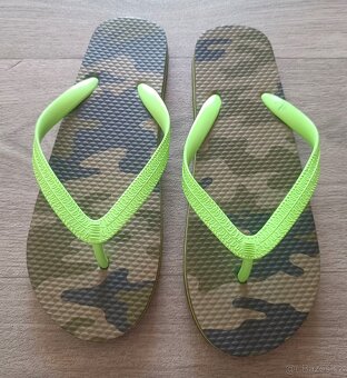Pantofle, žabky - 5