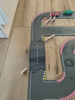 Dřevěná dráha pro autíčka - 5