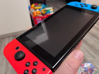 Nintendo switch + 11 her - 5