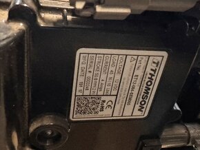 Motor Kubota D1703 3válec 18.5 kW včetně hyd. čerpadla atd - 5