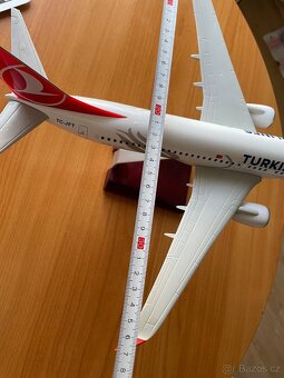 Prodej modelu letadla 1:100 - 5
