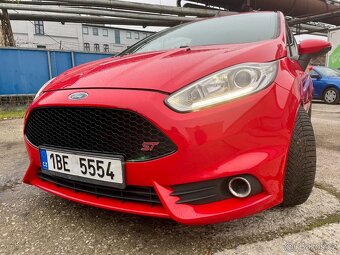 Ford Fiesta ST - 5