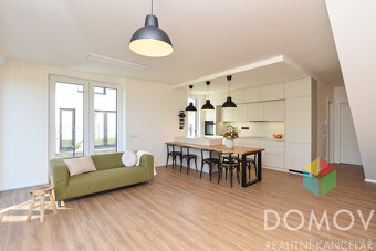Designově zařízený dům 5+kk, Beroun - 5