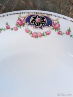 Starožitný porcelánový servírovací talíř. - 5