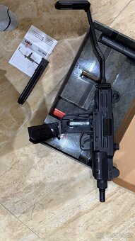 VZDUCHOVKA UMAREX IWI MINI UZI 4,5 MM BLOWBACK - 5