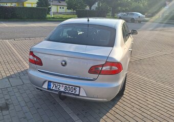 Škoda Superb 1,4 TSI - 5