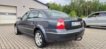 Volkswagen Passat B5.5 Sedan 2.8 V6 Highline - 5