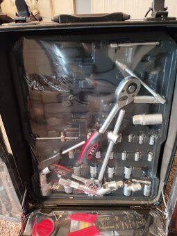 Nový kurf s nářadím, Zn. Professional - 5