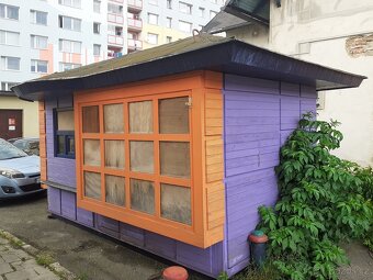Zahradní domek 5 × 3 m – zateplený, s elektroinstalací - 5