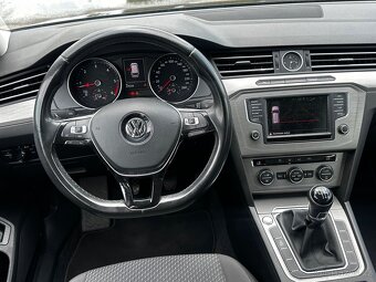 VW Passat B8 1.6TDi, r.2017, serviska, rozvody - 5