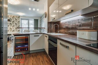 Pronájem, byty/4+kk, 95 m2, Věžní 4471/26, 58601 Jihlava, Ji - 5