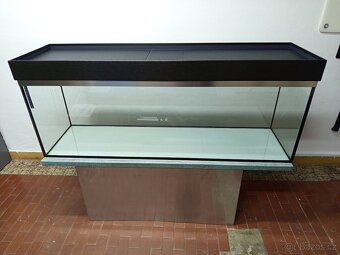 Prodám akvárium +vnější filtr - 5