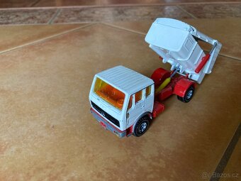 Model auta Mercedes Benz - 5