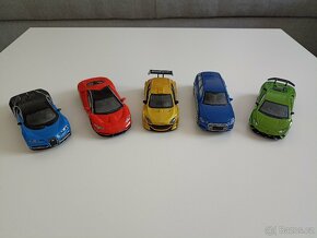 Sbírka autíček - 5