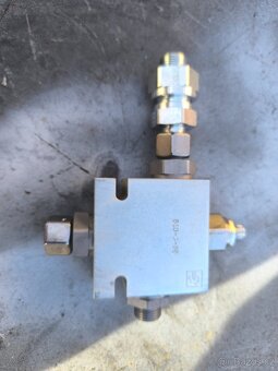 Hydraulický ventil - 5