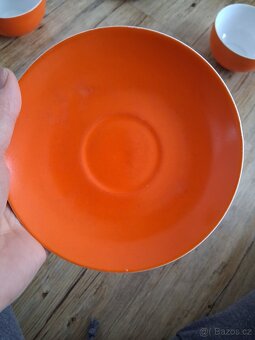 Šálky s podšálky - 5