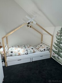Domeckova postel s uloznym prostorem - 5