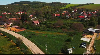 Prodej stavebního pozemku 861,5 m2 v Kyjově-Bohuslavicích, l - 5