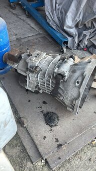 Hyundai H1 2.5 CRDI - 5