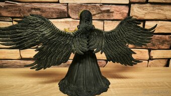 Figurka Anděl smrti Hellboy II Mezco Toys - 5