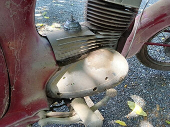 Motocykl ČZ 250, typ 455.02 - 5