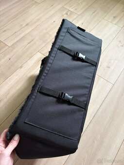 Pelisek pelech autosedacka pro psy - 5