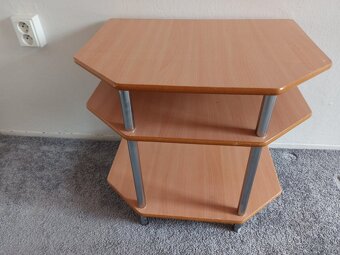 Odkládací stoleček/pod TV - 5