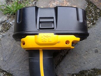 AKU vrtačka DEWALT DCD 920 - 5