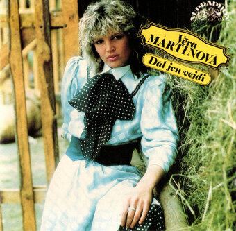 Nabízím CD,původní 1.vydání z let 1977 - 1979: - 5