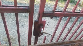 Stará brána s brankou - 5