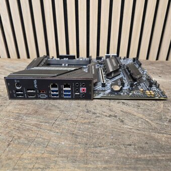 MSI MAG Z490 Tomahawk - Intel Z490, Socket 1200 - 5