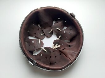 Vnitřek do německé přilby - velikosti 62 a 66 Wehrmacht WH - 5