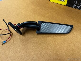 Zrcadlo do sportovniho moto - 5