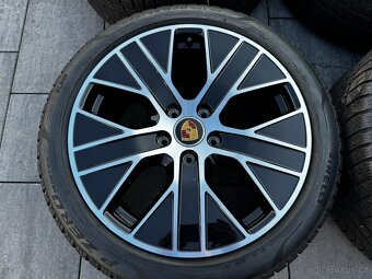Originál alu kola Porsche Taycan zimní Pirelli - 5