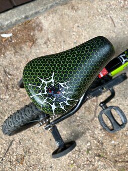 Dětské kolo Specialized Hotrock 12 - 5